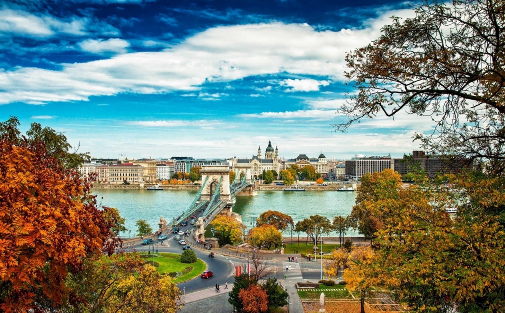 De Strasbourg à Budapest, le contraste des cultures